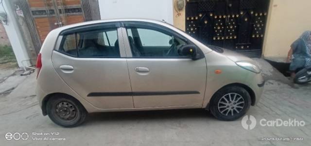 https://stimg2.cardekho.com/images/usedcarimages/large/3-2023/3646363/IMG_20230225_175942.jpg?imwidth=6401