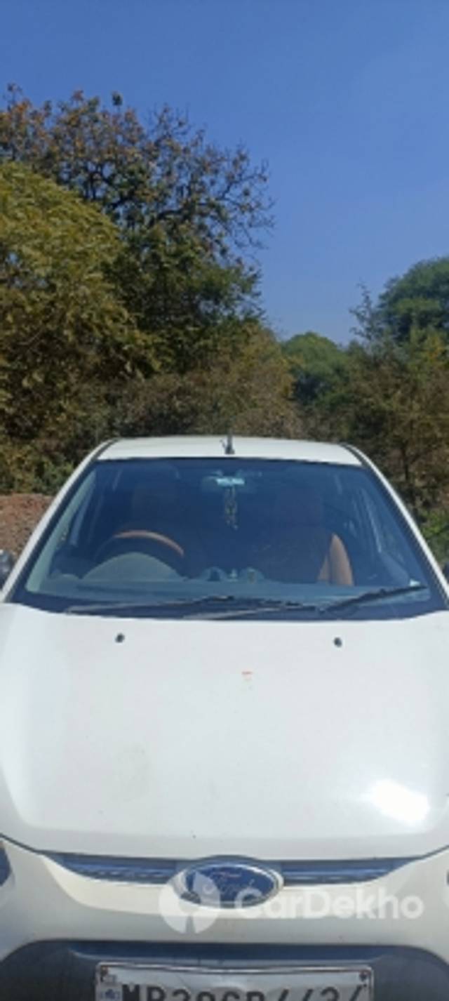 https://stimg2.cardekho.com/images/usedcarimages/large/3-2023/3646434/IMG20230312121143.jpg?imwidth=6400