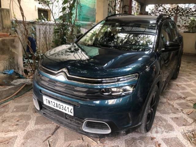 https://stimg2.cardekho.com/images/usedcarimages/large/3-2023/3646692/IMG-20230311-WA0009.jpg?imwidth=6401