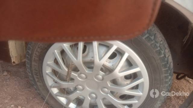 https://stimg2.cardekho.com/images/usedcarimages/large/3-2023/3647183/IMG-20230105-WA0003.jpg?imwidth=6402