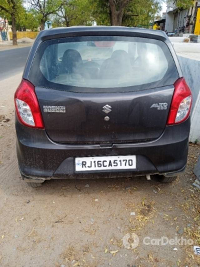 https://stimg2.cardekho.com/images/usedcarimages/large/3-2023/3647224/IMG_20230313_104050.jpg?imwidth=6402