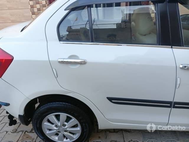 https://stimg2.cardekho.com/images/usedcarimages/large/3-2023/3647287/IMG20221217160435.jpg?imwidth=6401