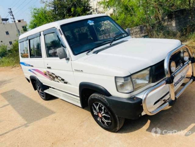https://stimg2.cardekho.com/images/usedcarimages/large/3-2023/3648415/IMG-20230307-WA0000.jpg?imwidth=6400