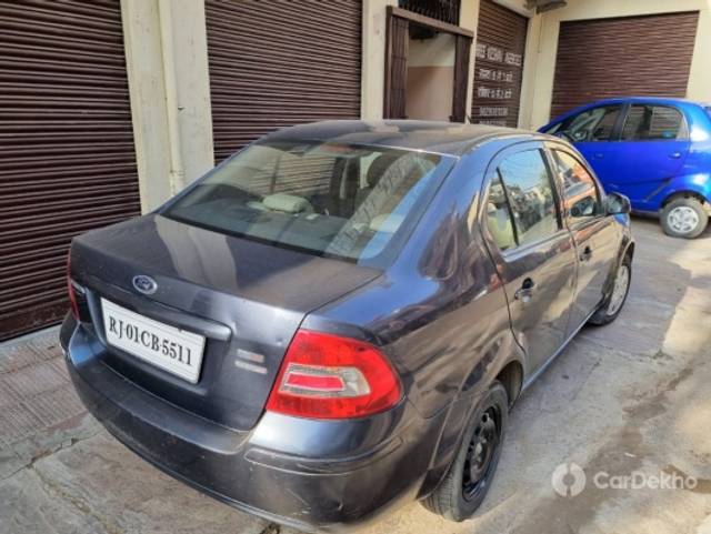 https://stimg2.cardekho.com/images/usedcarimages/large/3-2023/3648608/IMG-20230314-WA0005.jpg?imwidth=6401