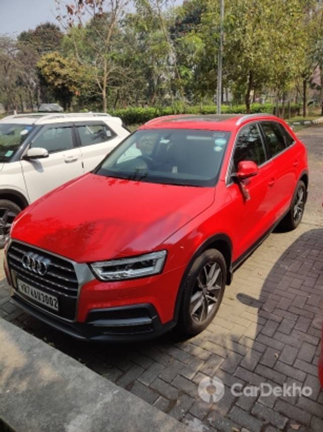https://stimg2.cardekho.com/images/usedcarimages/large/3-2023/3648908/IMG_20230309_111828.jpg?imwidth=6400