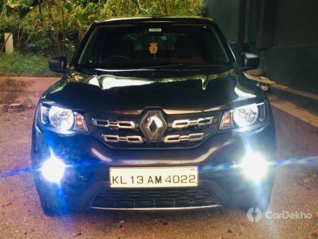 https://stimg2.cardekho.com/images/usedcarimages/large/3-2023/3649283/IMG_7424.jpg?imwidth=6400