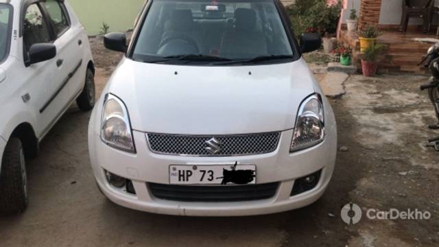 https://stimg2.cardekho.com/images/usedcarimages/large/3-2023/3649953/WhatsAppImage2023-02-26at6.23.11PM.jpg?imwidth=6400
