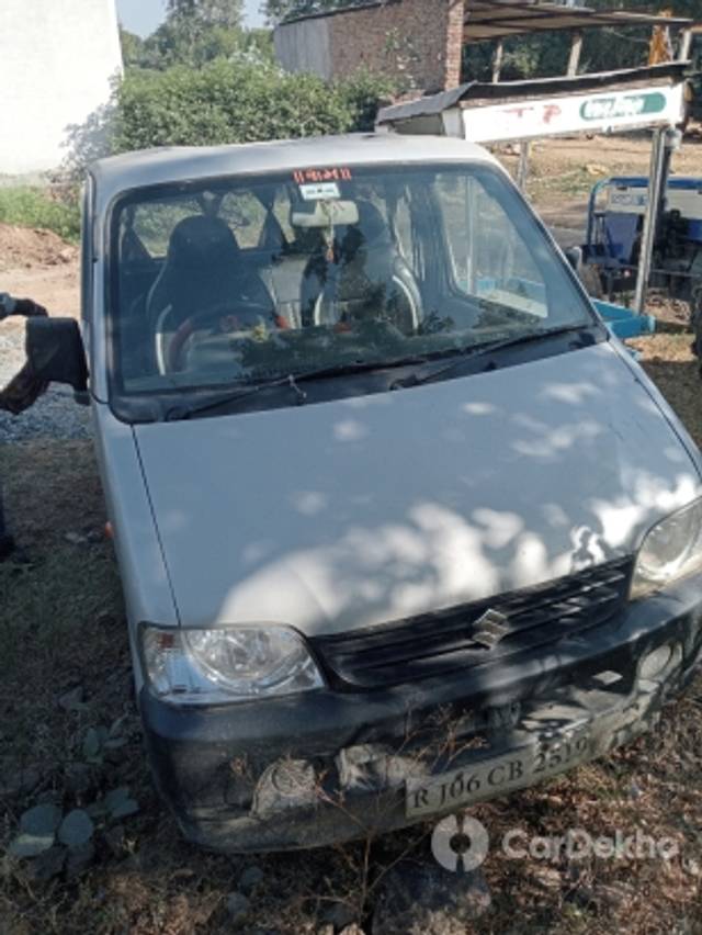 https://stimg2.cardekho.com/images/usedcarimages/large/3-2023/3649957/IMG20221120143725.jpg?imwidth=6400