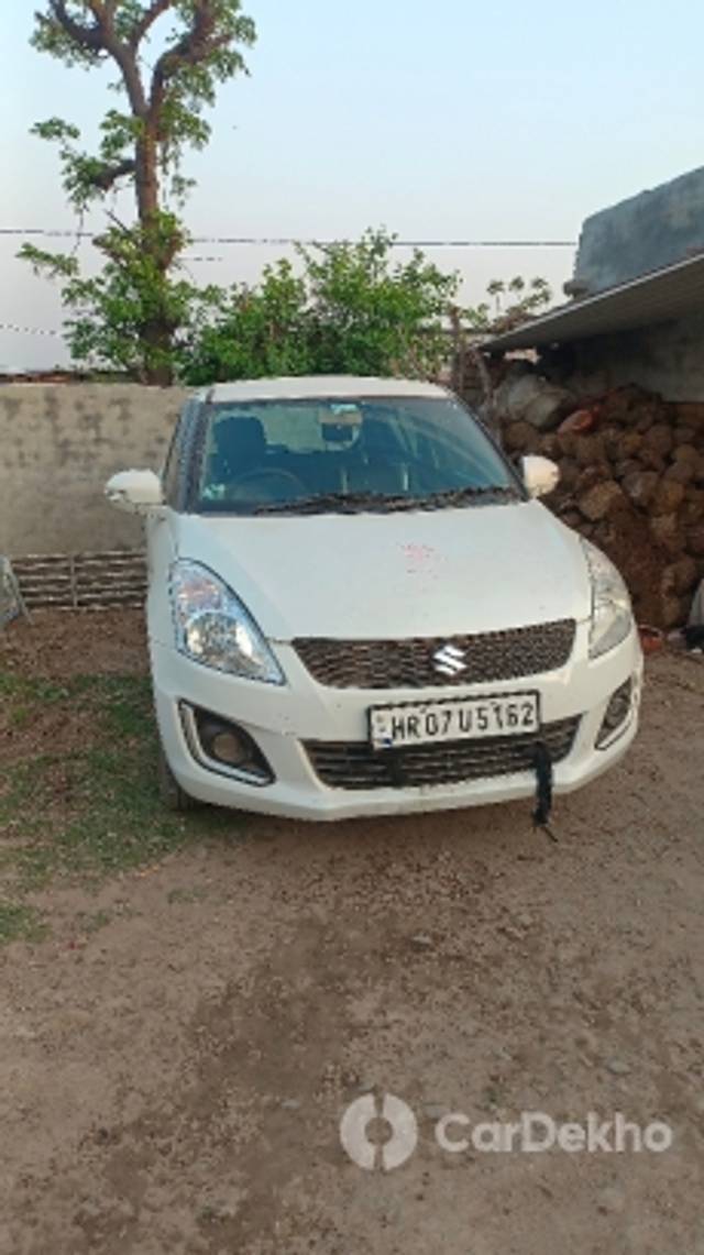 https://stimg2.cardekho.com/images/usedcarimages/large/3-2023/3650053/IMG-20230309-WA0118.jpg?imwidth=6401