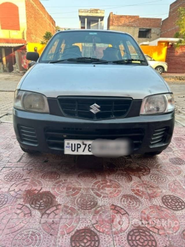 https://stimg2.cardekho.com/images/usedcarimages/large/3-2023/3650141/IMG_20230315_094213.jpg?imwidth=6400
