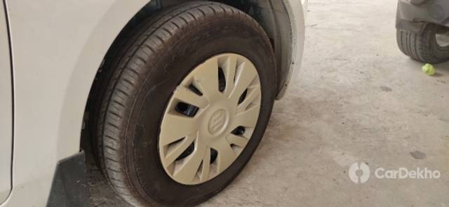 https://stimg2.cardekho.com/images/usedcarimages/large/3-2023/3650961/IMG_20230312_092535.jpg?imwidth=6401