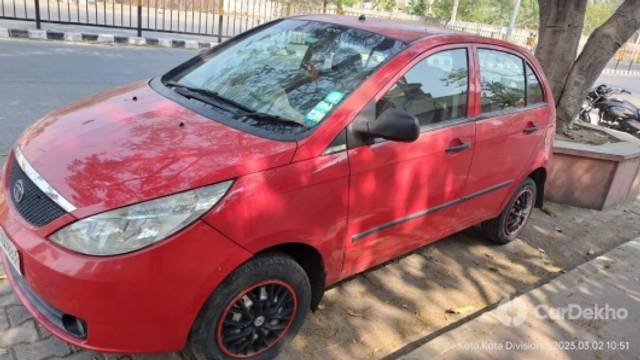 https://stimg2.cardekho.com/images/usedcarimages/large/3-2023/3651044/0CED58C7-6F8F-411D-926C-D00EF273639B.jpg?imwidth=6400