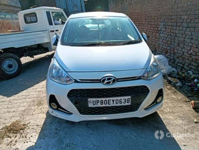 https://stimg2.cardekho.com/images/usedcarimages/large/3-2023/3651244/IMG-20230302-WA0014.jpg?imwidth=6400