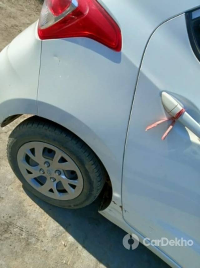 https://stimg2.cardekho.com/images/usedcarimages/large/3-2023/3651244/IMG-20230302-WA0016.jpg?imwidth=6402