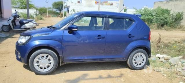 https://stimg2.cardekho.com/images/usedcarimages/large/3-2023/3651765/IMG-20230316-WA0019.jpg?imwidth=6400