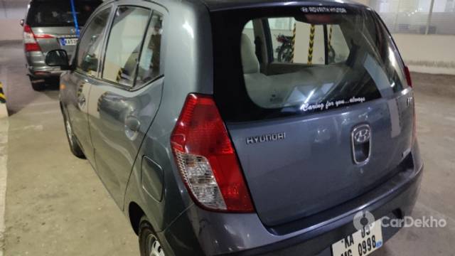 https://stimg2.cardekho.com/images/usedcarimages/large/3-2023/3651856/IMG20230314081911.jpg?imwidth=6402