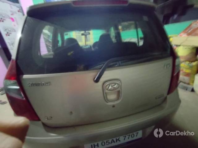 https://stimg2.cardekho.com/images/usedcarimages/large/3-2023/3651972/IMG-20230316-WA0015.jpg?imwidth=6401