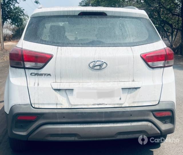 https://stimg2.cardekho.com/images/usedcarimages/large/3-2023/3652039/00660FA3-5F04-4233-AFA0-B08223EAE028.jpg?imwidth=6401