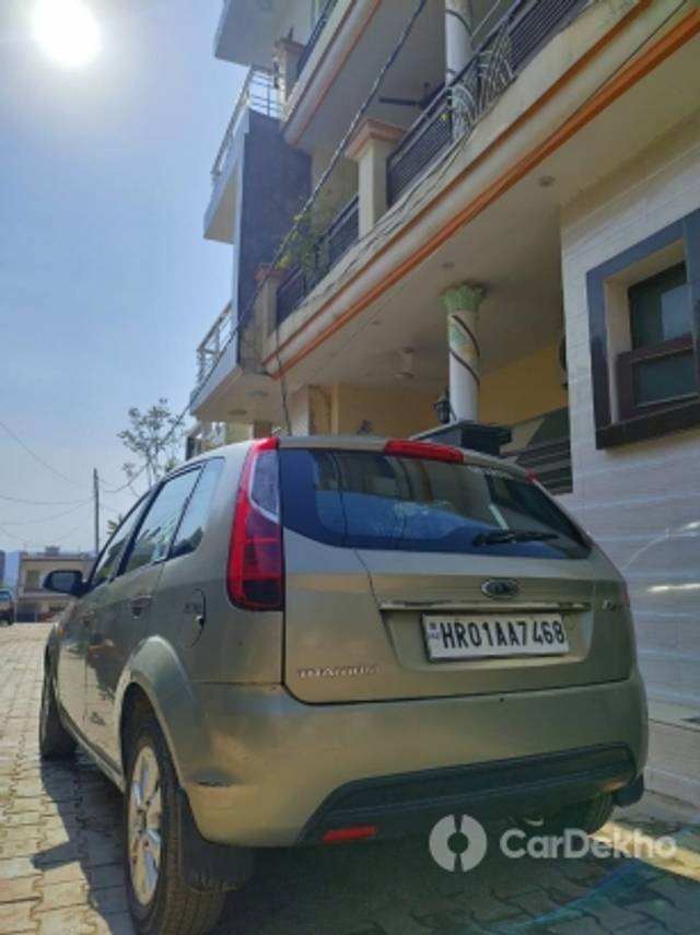 https://stimg2.cardekho.com/images/usedcarimages/large/3-2023/3652077/IMG-20230316-WA0003.jpg?imwidth=6401