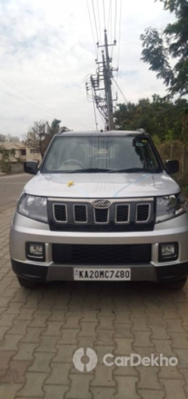https://stimg2.cardekho.com/images/usedcarimages/large/3-2023/3652100/IMG-20230317-WA0000.jpg?imwidth=6400