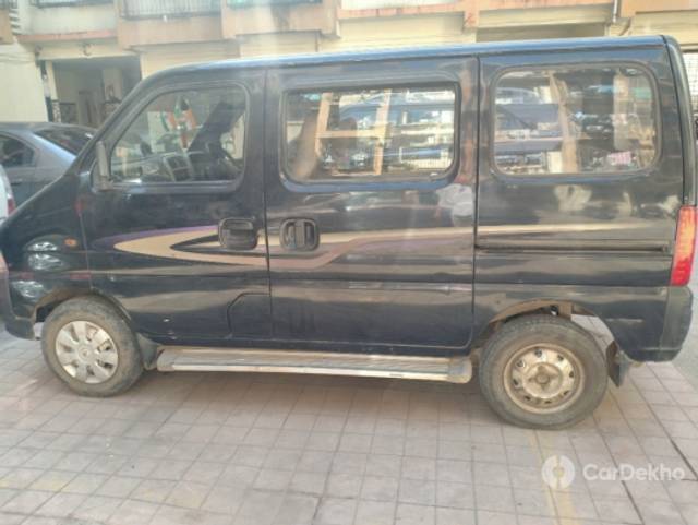 https://stimg2.cardekho.com/images/usedcarimages/large/3-2023/3652379/IMG20230207114722.jpg?imwidth=6401