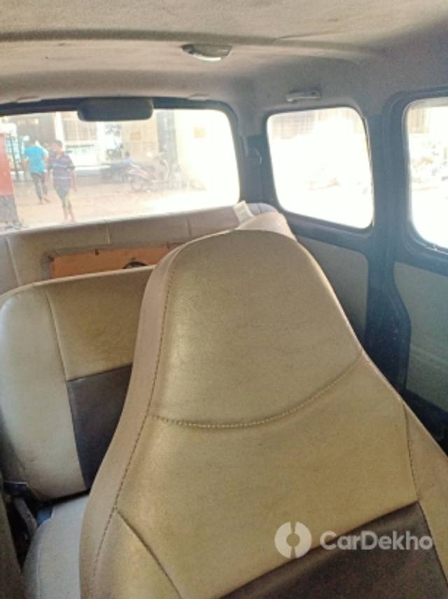 https://stimg2.cardekho.com/images/usedcarimages/large/3-2023/3652379/IMG20230207114812.jpg?imwidth=6402