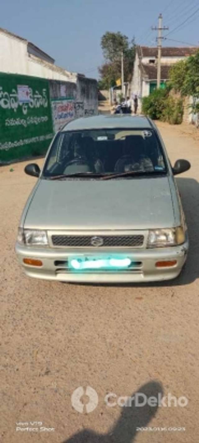 https://stimg2.cardekho.com/images/usedcarimages/large/3-2023/3653096/IMG_20230317_2017492.jpg?imwidth=6400
