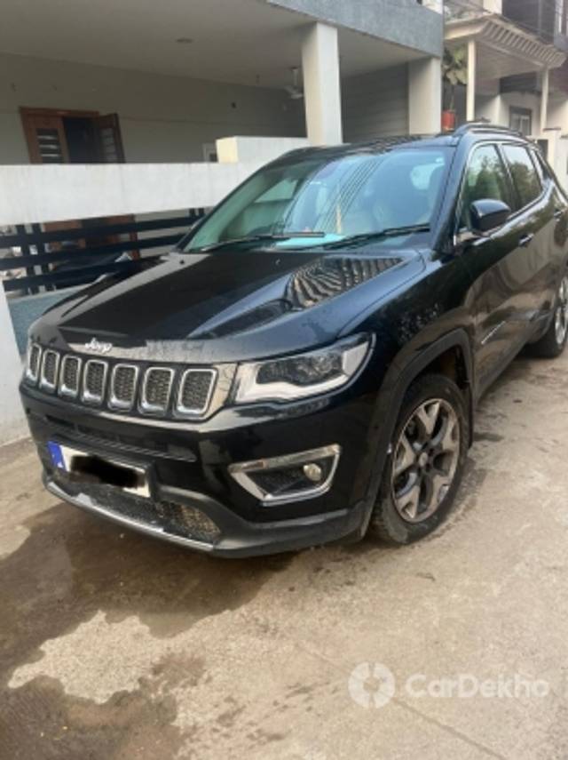 https://stimg2.cardekho.com/images/usedcarimages/large/3-2023/3653221/AF003E24-06BC-46DA-AF2C-82506B74BE01.jpg?imwidth=6401
