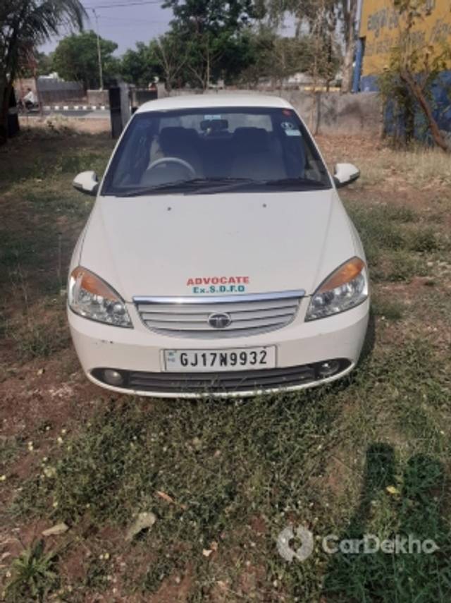 https://stimg2.cardekho.com/images/usedcarimages/large/3-2023/3653657/WhatsAppImage2023-03-18at13.26.09.jpg?imwidth=6402