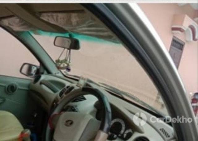 https://stimg2.cardekho.com/images/usedcarimages/large/3-2023/3653740/IMG_20230318_141849.jpg?imwidth=6401