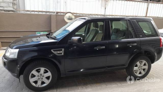 https://stimg2.cardekho.com/images/usedcarimages/large/3-2023/3653783/IMG-20230314-WA0007.jpg?imwidth=6400