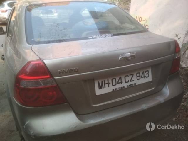 https://stimg2.cardekho.com/images/usedcarimages/large/3-2023/3654170/WhatsAppImage2023-03-16at8.36.18PM(1).jpg?imwidth=6400