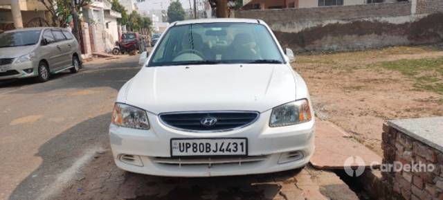 https://stimg2.cardekho.com/images/usedcarimages/large/3-2023/3654399/IMG20221205124224.jpg?imwidth=6400