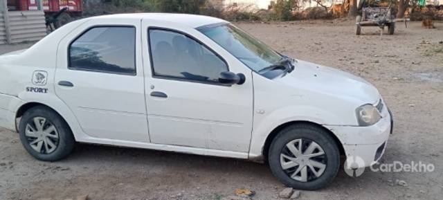 https://stimg2.cardekho.com/images/usedcarimages/large/3-2023/3654559/IMG-20230118-WA0066.jpg?imwidth=6401