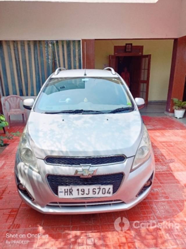 https://stimg2.cardekho.com/images/usedcarimages/large/3-2023/3654702/IMG20230319130810.jpg?imwidth=6400