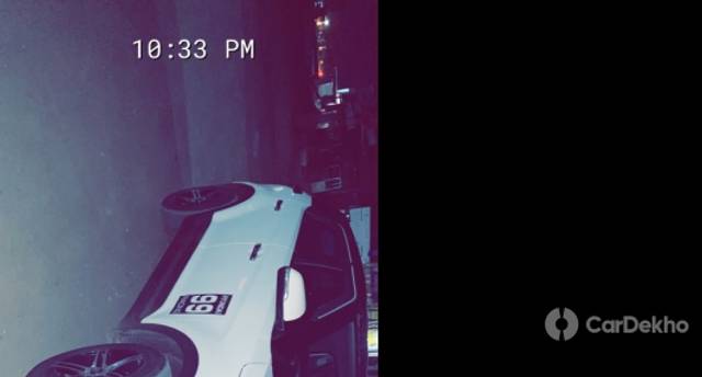 https://stimg2.cardekho.com/images/usedcarimages/large/3-2023/3654758/5CD1A594-68D4-44C6-89C1-1FB3357E2E05.jpg?imwidth=6401