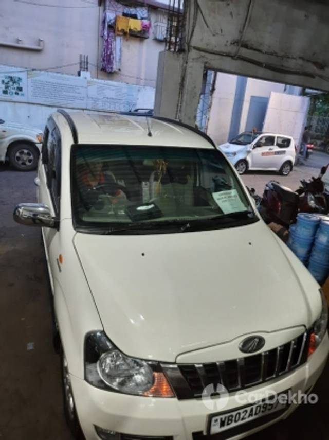https://stimg2.cardekho.com/images/usedcarimages/large/3-2023/3655176/IMG-20230319-WA0002.jpg?imwidth=6400