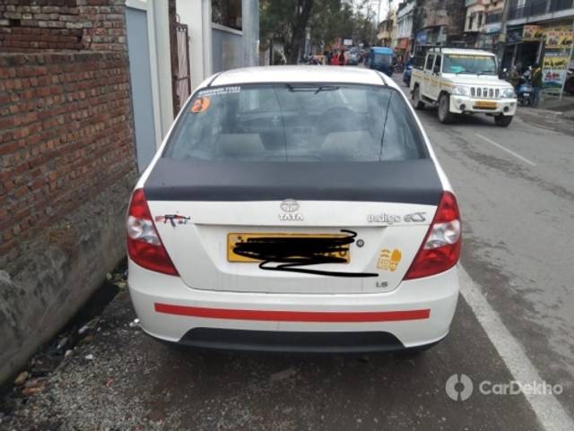 https://stimg2.cardekho.com/images/usedcarimages/large/3-2023/3655311/4FC8B8DF-DE14-40EF-94B5-DFEED694F1FD.jpg?imwidth=6401