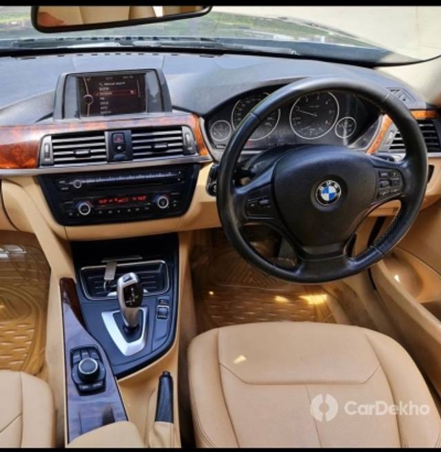 https://stimg2.cardekho.com/images/usedcarimages/large/3-2023/3656676/D59118F9-8D90-48FC-9F7C-9D05A9FCE133.jpg?imwidth=6402