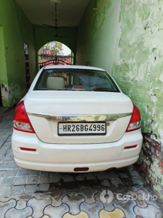 https://stimg2.cardekho.com/images/usedcarimages/large/3-2023/3656895/IMG20230321120849.jpg?imwidth=6401