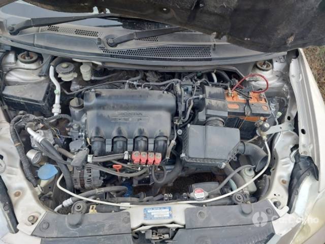 https://stimg2.cardekho.com/images/usedcarimages/large/3-2023/3656945/5BE6212D-0501-488A-8E36-E43FB3B2EE10.jpg?imwidth=6402