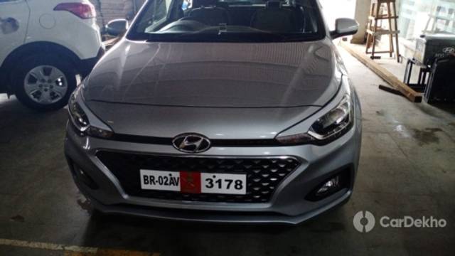 https://stimg2.cardekho.com/images/usedcarimages/large/3-2023/3656971/IMG-20200811-WA0195.jpg?imwidth=6401