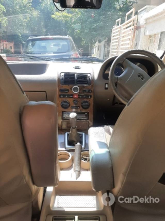 https://stimg2.cardekho.com/images/usedcarimages/large/3-2023/3656976/20221103_122735.jpg?imwidth=6402