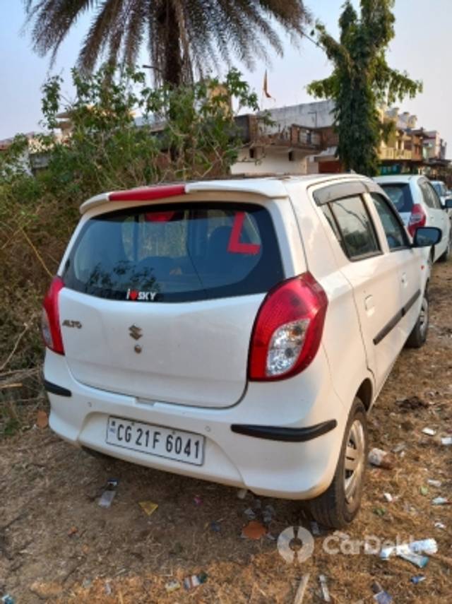 https://stimg2.cardekho.com/images/usedcarimages/large/3-2023/3657503/20230303_164318.jpg?imwidth=6402