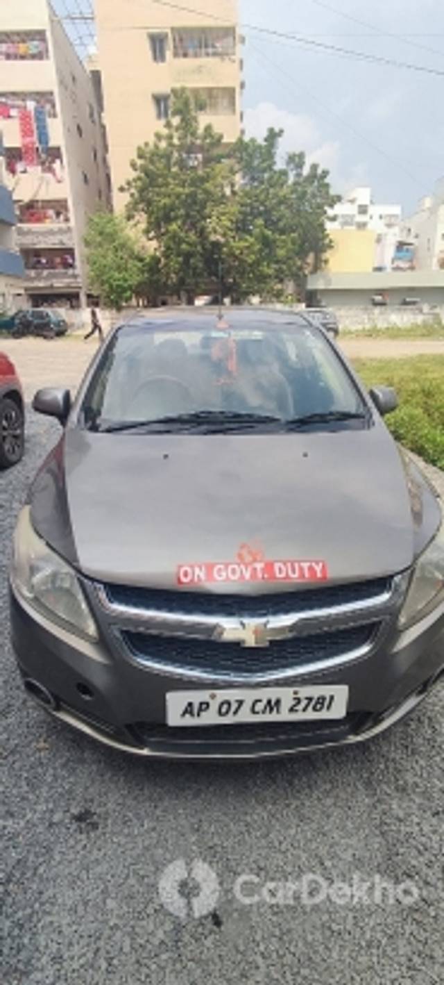 https://stimg2.cardekho.com/images/usedcarimages/large/3-2023/3658504/IMG-20230308-WA0068.jpg?imwidth=6400