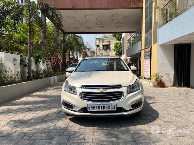 https://stimg2.cardekho.com/images/usedcarimages/large/3-2023/3658990/2C6301AD-8906-4488-8402-51C7149B355E.jpg?imwidth=6402
