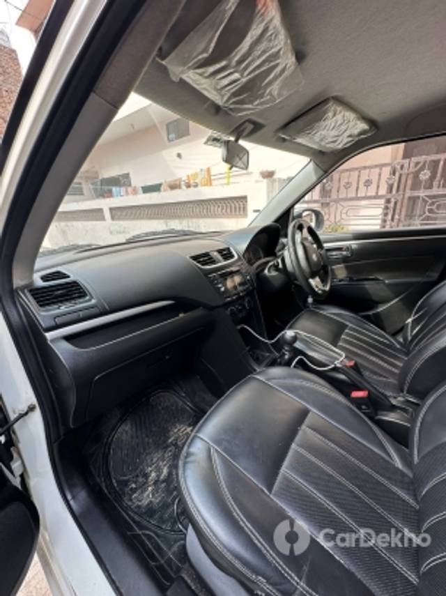 https://stimg2.cardekho.com/images/usedcarimages/large/3-2023/3660575/136E88EE-2D8C-445E-A439-634E73BDF1EB.jpg?imwidth=6401