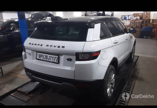 https://stimg2.cardekho.com/images/usedcarimages/large/3-2023/3660776/88334B29-F826-46EB-ABDF-909843C6CD2F.jpg?imwidth=6401