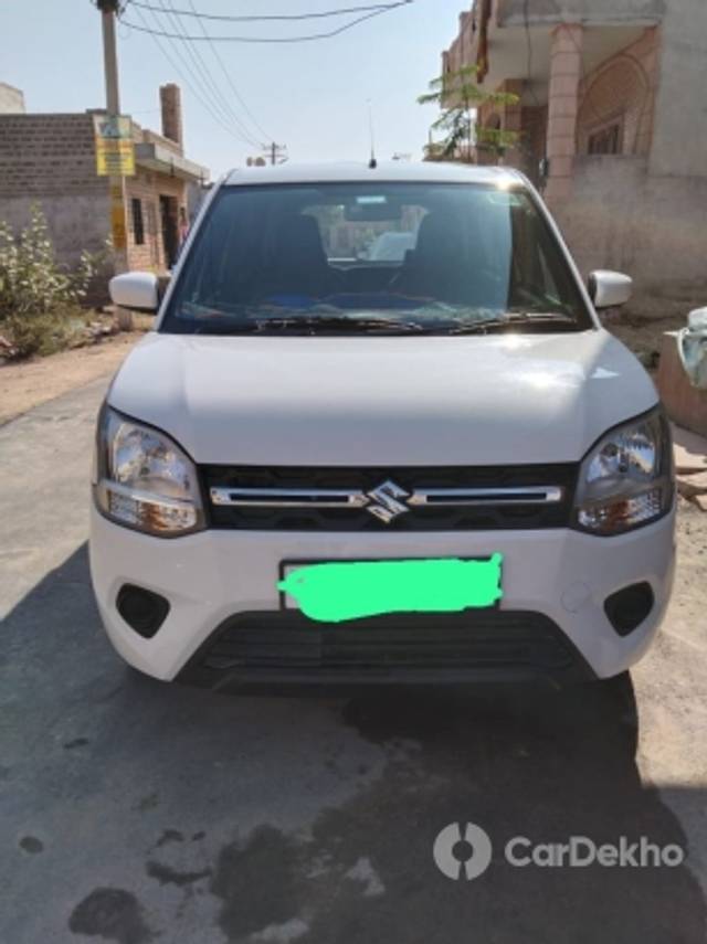 https://stimg2.cardekho.com/images/usedcarimages/large/3-2023/3661078/IMG-20230322-WA0009.jpg?imwidth=6400