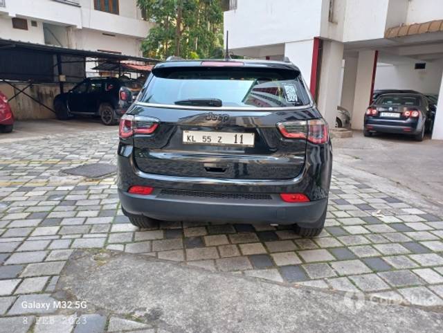 https://stimg2.cardekho.com/images/usedcarimages/large/3-2023/3661173/20230208_131643.jpg?imwidth=6401
